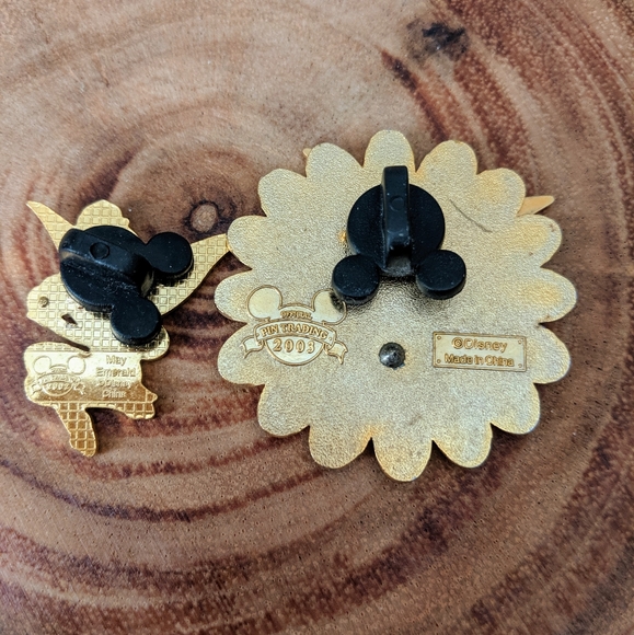 Tinkerbell Collectable Disney Pin Set - Picture 2 of 4
